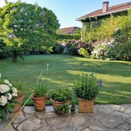 Apartment T1 Ou T2 Dans Avec Jardin Proche Biarritz *