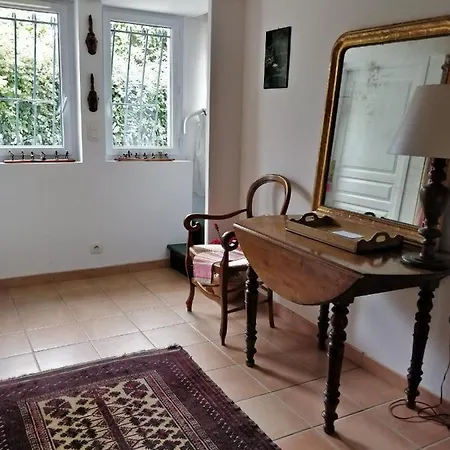 Apartment T1 Ou T2 Dans Avec Jardin Proche Biarritz Anglet