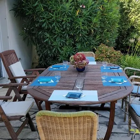 T1 Ou T2 Dans Avec Jardin Proche Biarritz Apartment