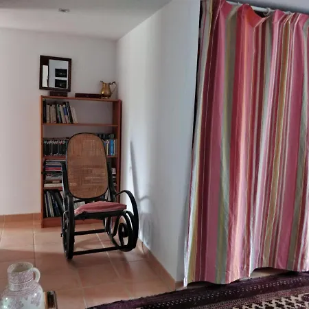 Appartement T1 Ou T2 Dans Avec Jardin Proche Biarritz Anglet