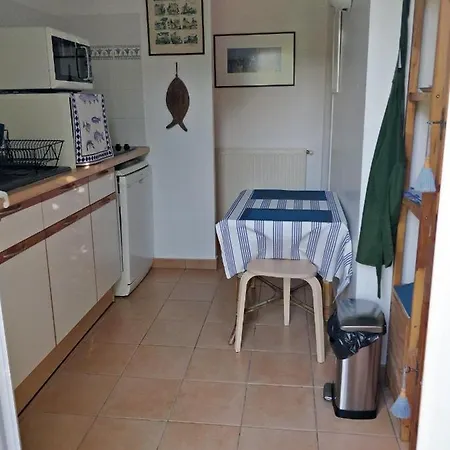 Apartment T1 Ou T2 Dans Avec Jardin Proche Biarritz Anglet